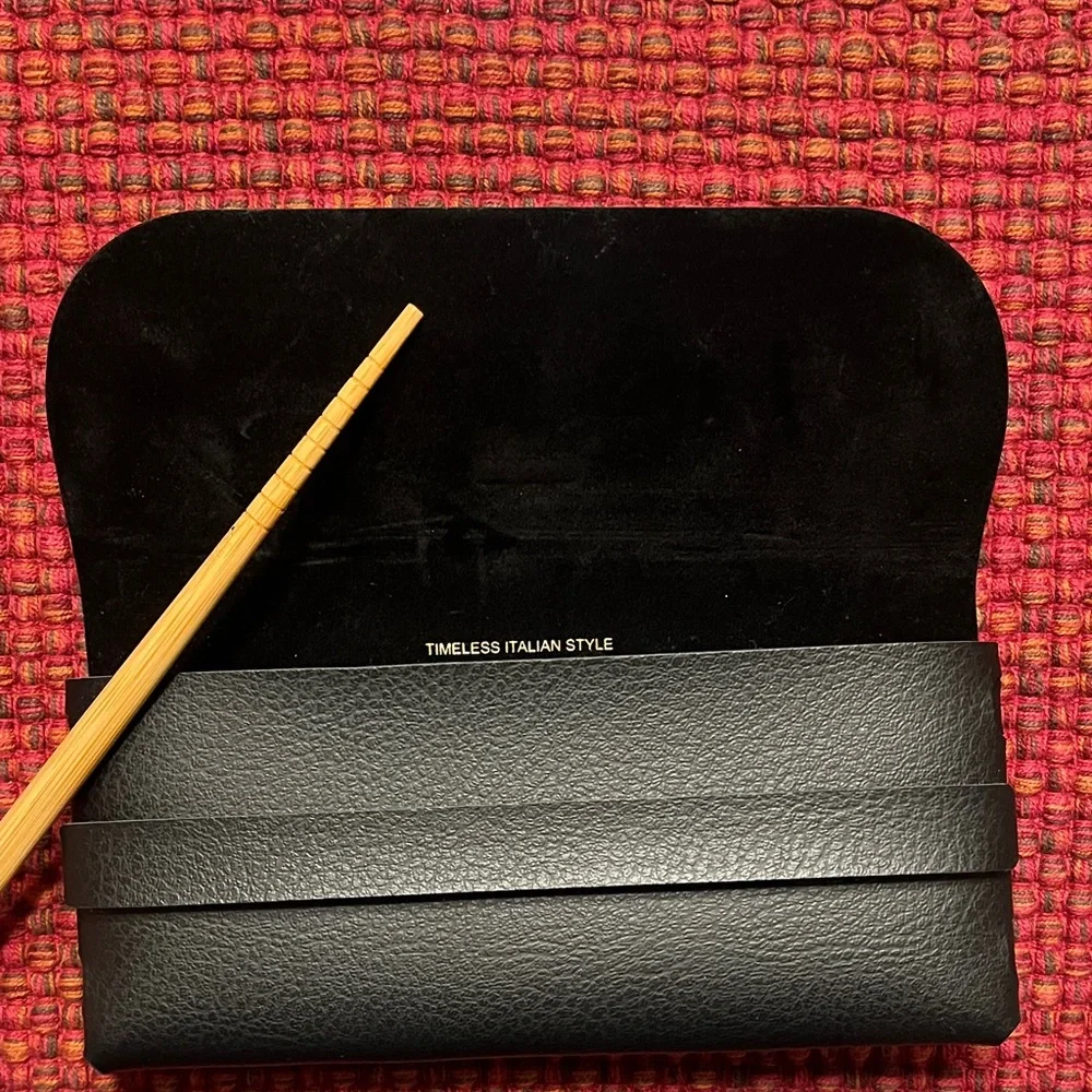 Ottoto Italian Black Glasses Case